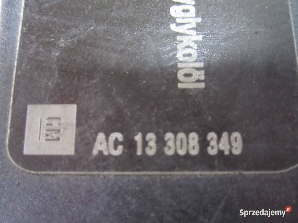 OPEL ASTRA J 10r wzmocnienie pasa przód 13308349 osobowe