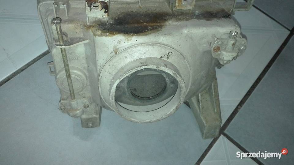 Daihatsu Charade 87 r lampa przednia lewa Zbiersk-Cukrownia