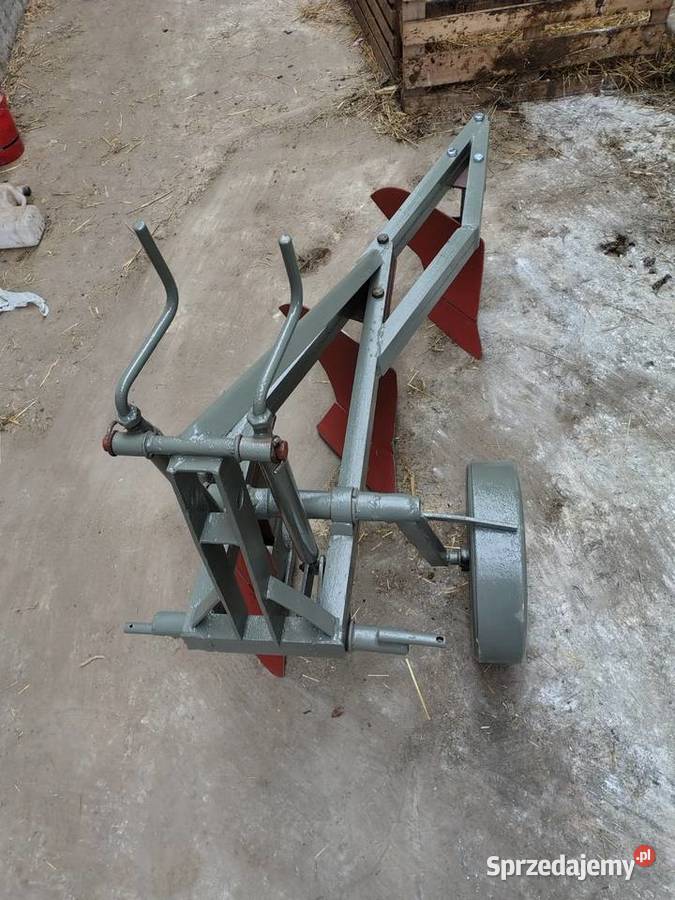 Pług 3 skibowy wyremontowany nowy świętokrzyskie Rzewuszyce