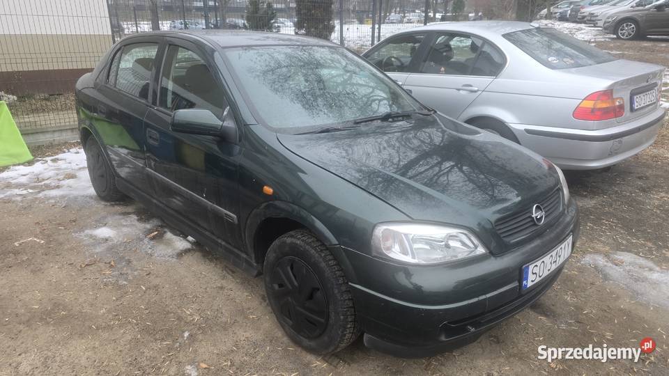 Opel Astra PT 171026 OC 17062026 R Benzyna 16 nieuszkodzony sprzedam