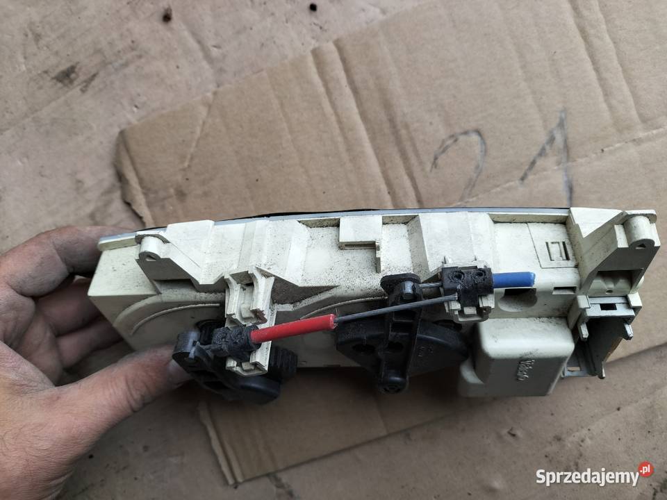 Panel sterowania nawiewu klimatyzacji Megane osobowe Kamień-Kolonia