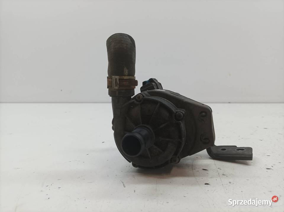 POMPA WODY OBIEGU DODATKOWA 210108197R