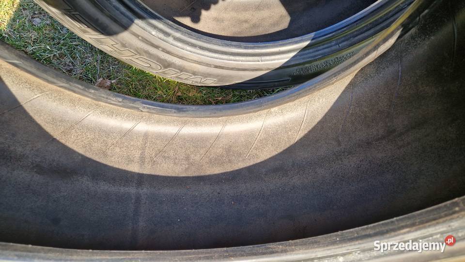 3 jednakowe opony Michelin Pilot Sport 2454517 całoroczne