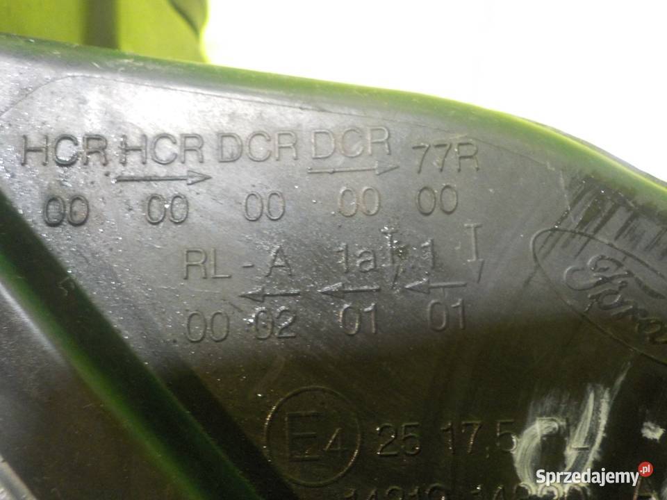 FOCUS MK3 10 B 12r HB 5D lampa prawa przod Suków