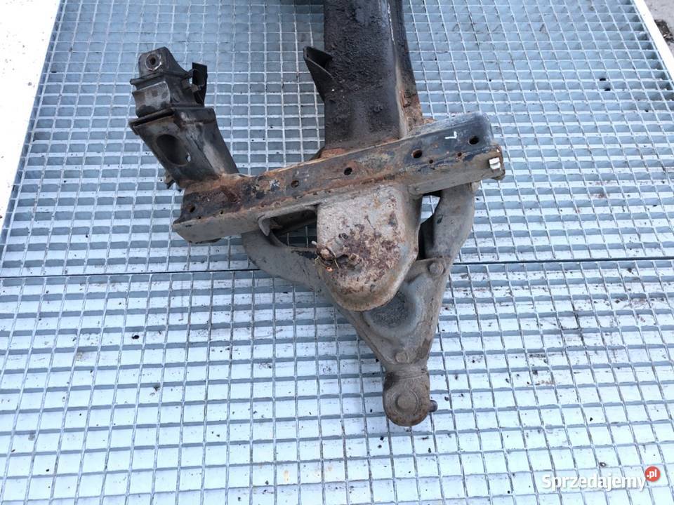 BELKA POD SILNIK VW LT 28 35 25 75 SANKI