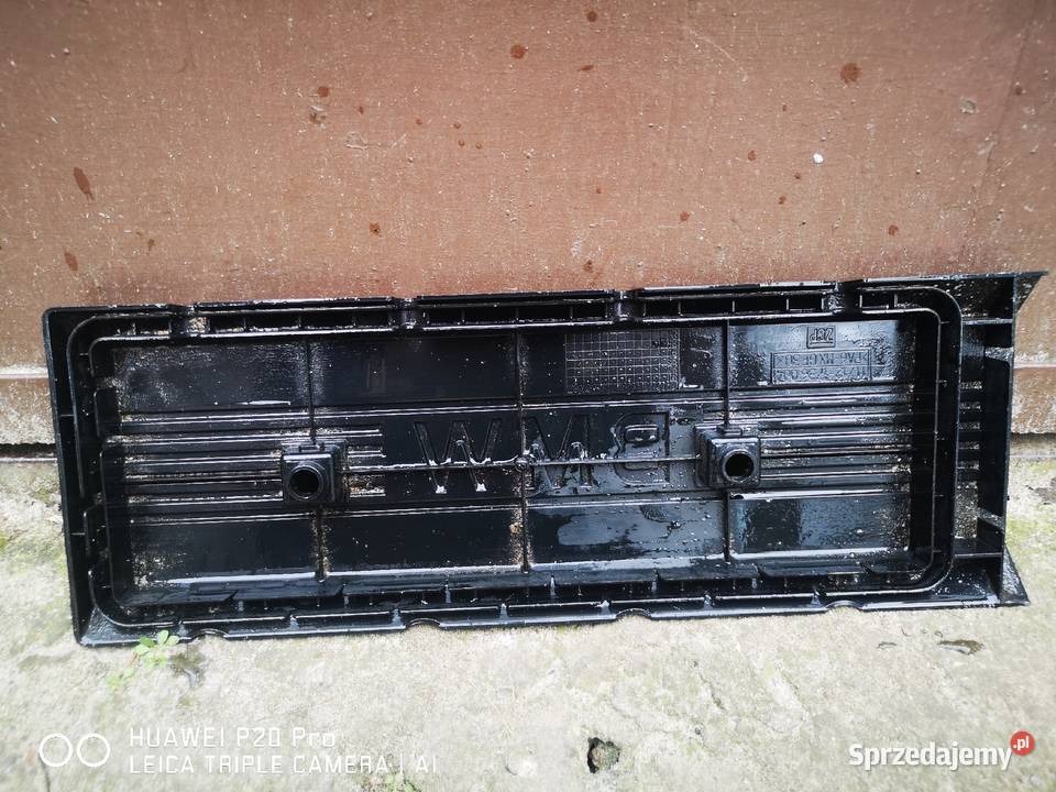 Osłona silnika lewa 35i 40 V8 z BMW 735i E38 Kościan