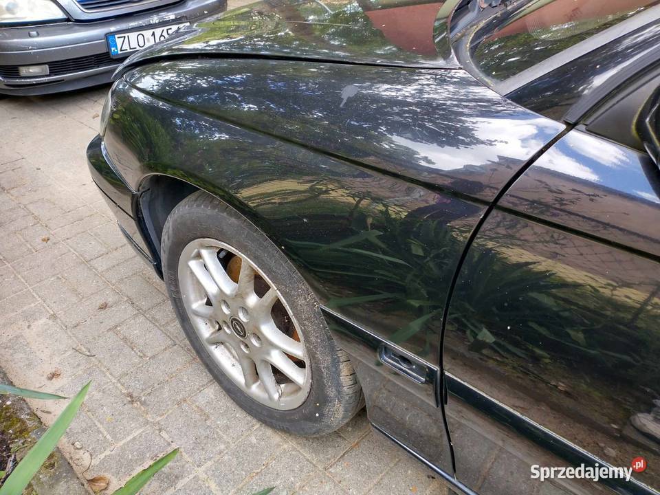 Opel Omega B FL błotnik błotniki przednie przód Słupsk