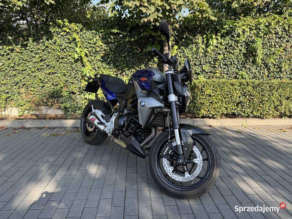 BMW F900 R Salon serwisie Dominator czterosuwowy BMW Warszawa sprzedam