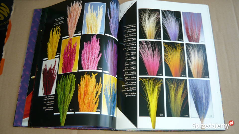 Album z suszonymi roślinami i bukietami Sokółka