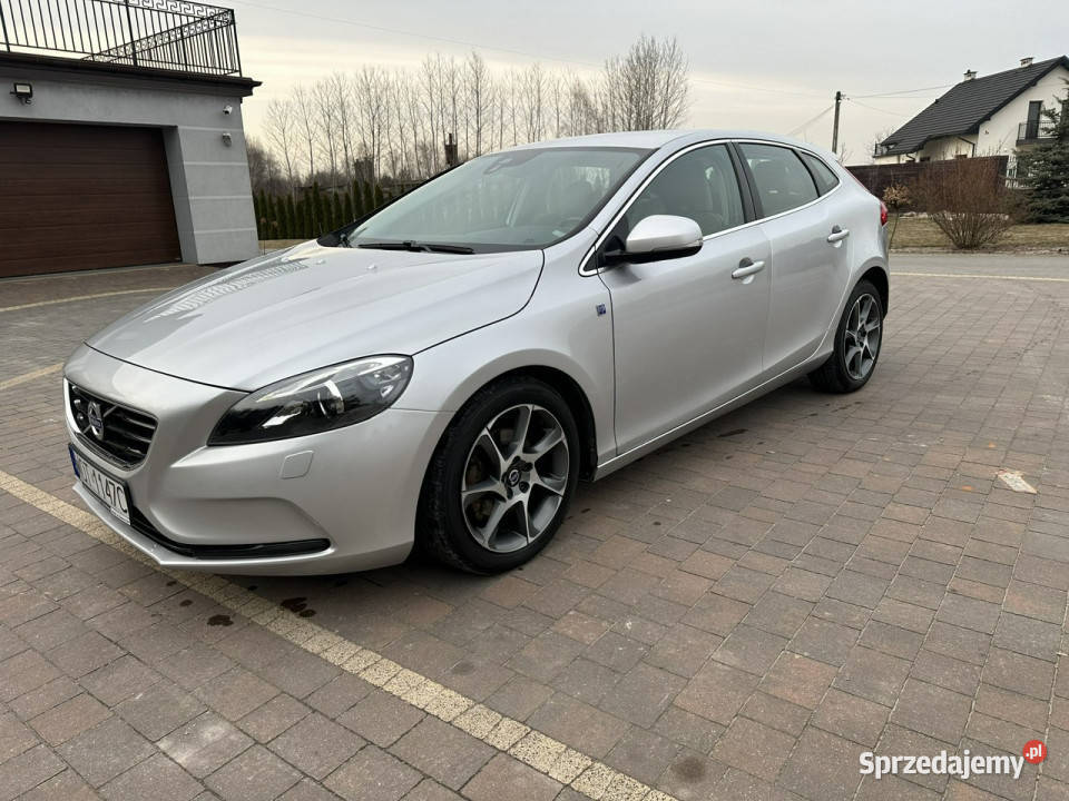 Volvo V40 II 2012 Lipówki