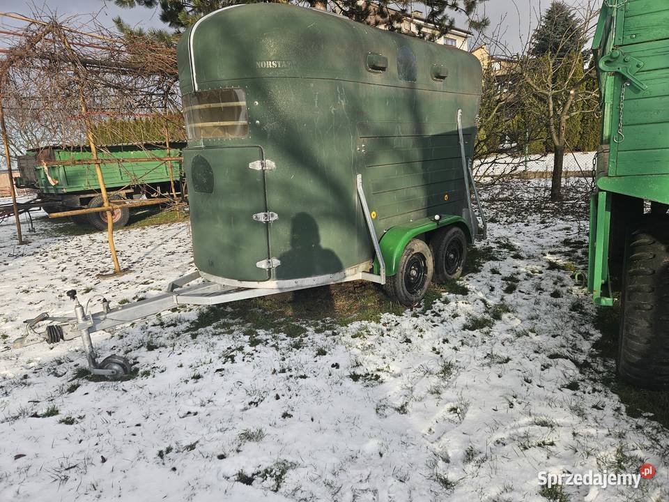 Przyczepa do przewozu koni podkarpackie Jarosław