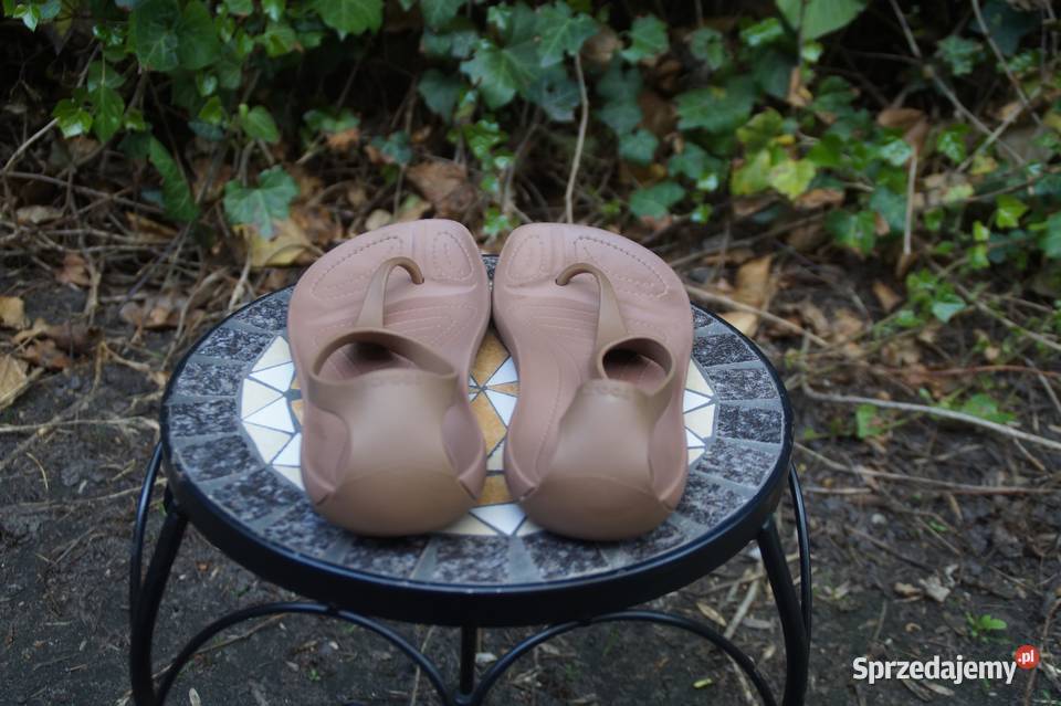Japonki Crocs 3940 Sandały i klapki Pabianice