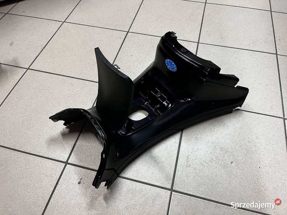 Tunel obudowa wyepłnienie Piaggio XEVO 125