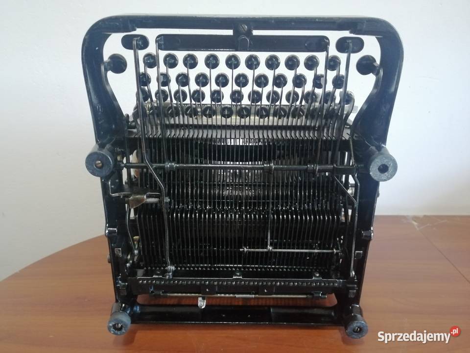 Stara maszyna do pisania CONTINENTAL lata 20