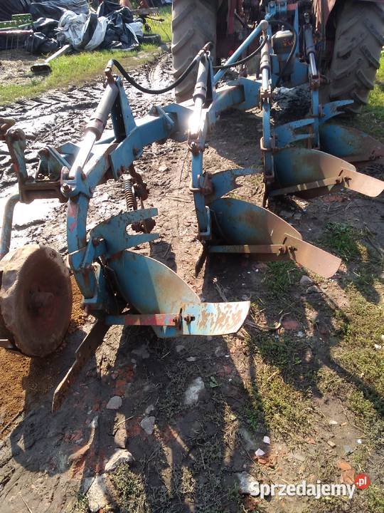 Pług 4 zagonowy Overum Maszyny uprawowe