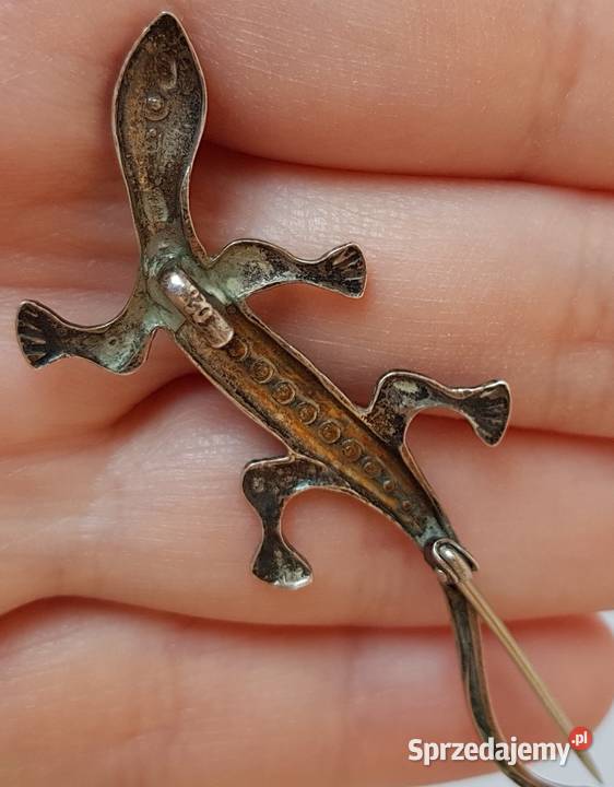 Stara broszka Salamandra jaszczurka z Dąbrowa Górnicza