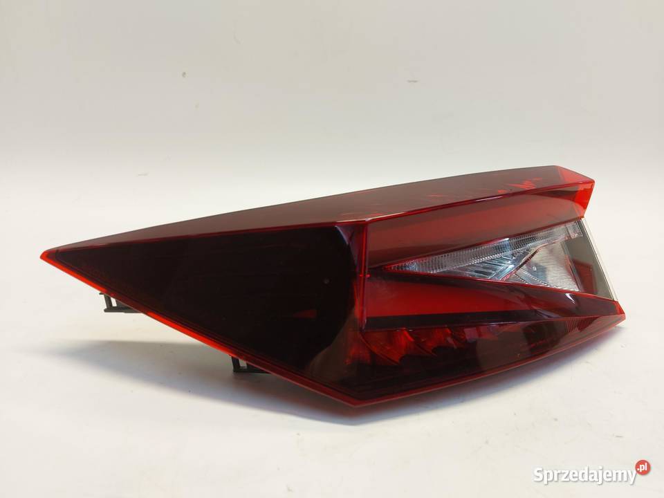 SKODA Enyaq 5LA iV85 Lampa tył lewa