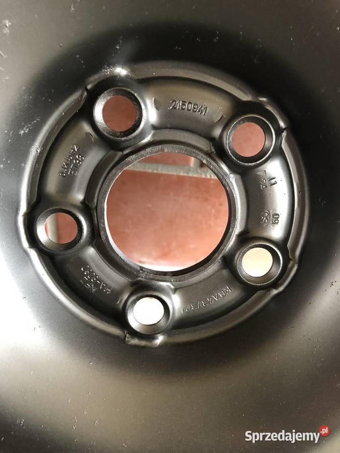 Felga stalowa 15 z oponą zimową Goodyear Ultra Chorzów