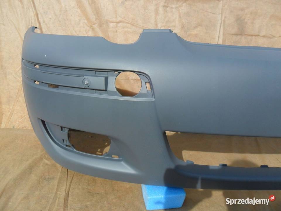 Toyota Yaris Zderzak przedni osobowe Nowy Tomyśl