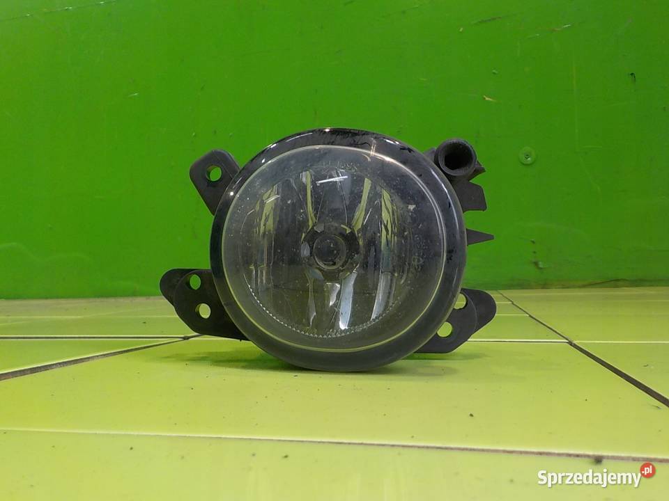 MERCEDES CLS C219 W219 LIFT 09r halogen prawy Lampy przeciwmgielne