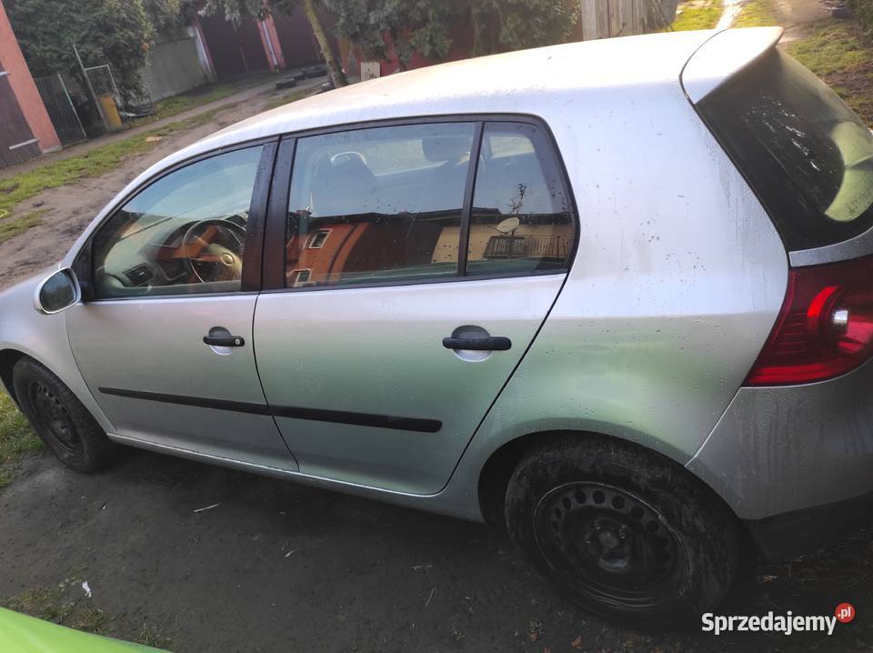 GOLF V 5 14 198000km Karsin