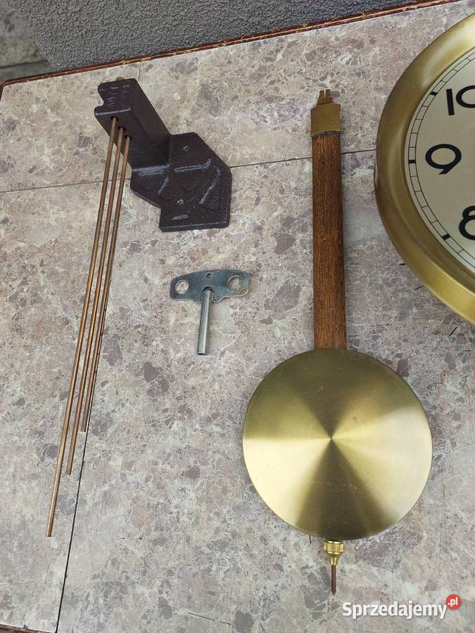 159 Zestaw mechanizm starego zegara ściennego Tczew