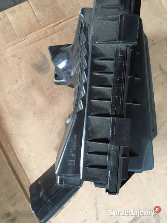 Obudowa filtra powietrza insignia a 20cdti osobowe Chojnice sprzedam