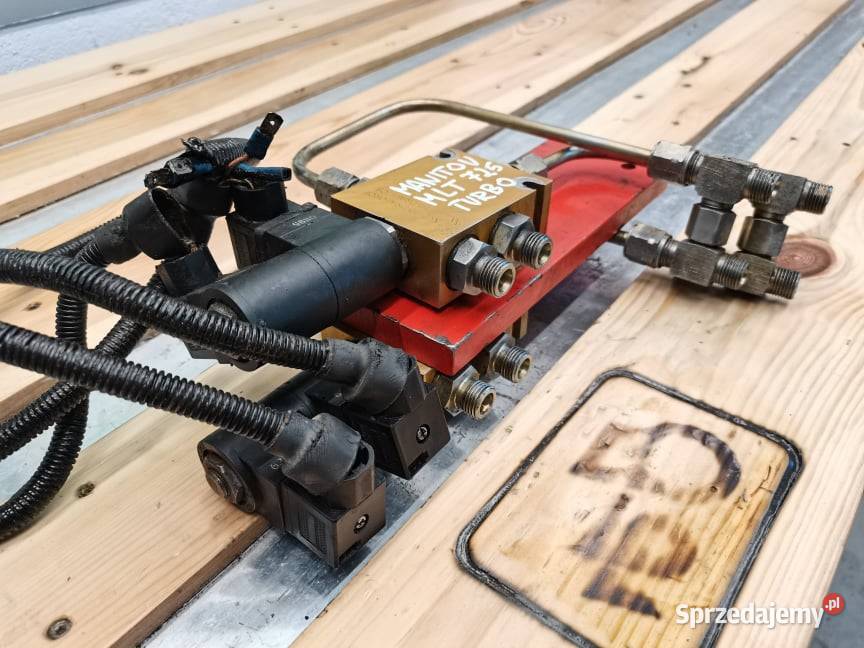Blok zaworowy Manitou MLT 725 Wilkowo