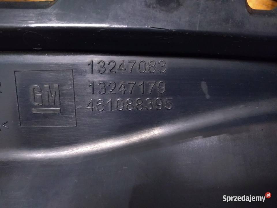 Opel Astra GTC grill osobowe Poznań