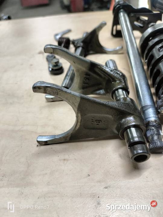 Kawasaki ZZR 600 kompletna skrzynia biegów Łubno