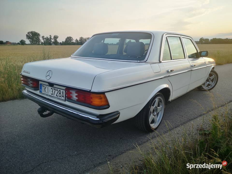 Mercedes W123 240D Kiernozia