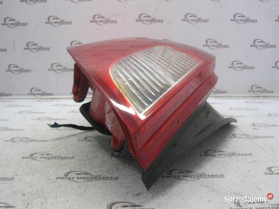 MOKKA A 13r lampa prawy tył