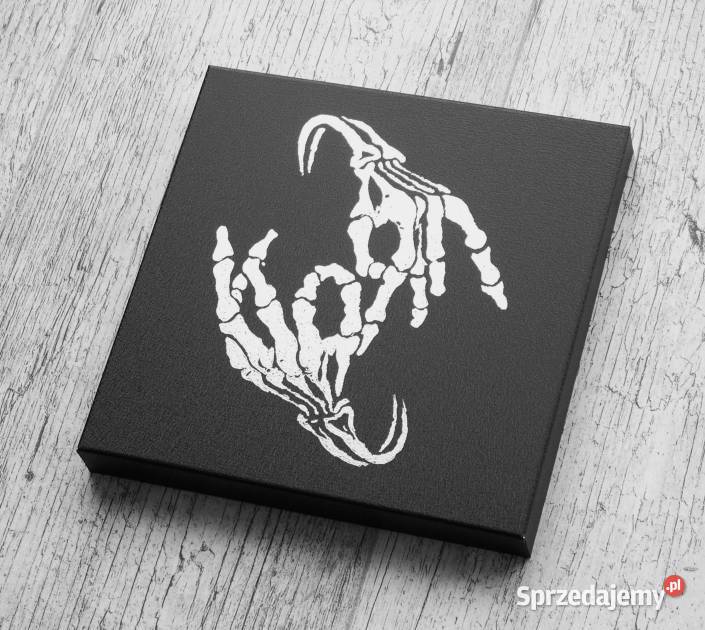 KORN logo ręcznie grawerowane na blasze obrazek Sandomierz