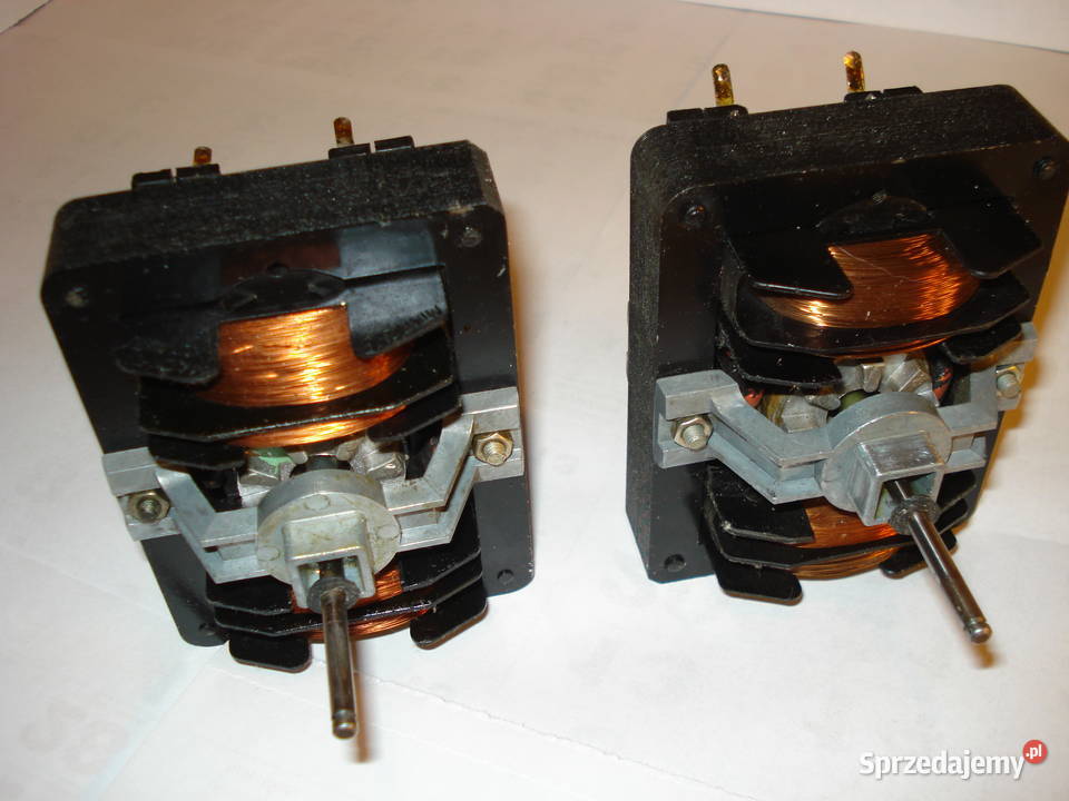 Silnik magnetofonu szpulowego UNITRY z rodziny Gdynia