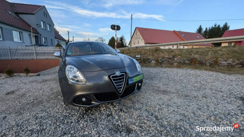 Alfa Romeo Giulietta 14 benzyna skóry Navi isofix Kamienna Góra