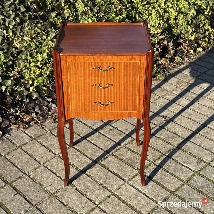 ARTexpert Pałacowa komoda Ludwik safka nocna zachodniopomorskie Dobrzany