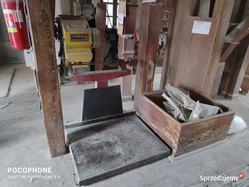 Wyposażenie komplet młyn zbożowy elektryczny lubelskie Kraczewice Prywatne