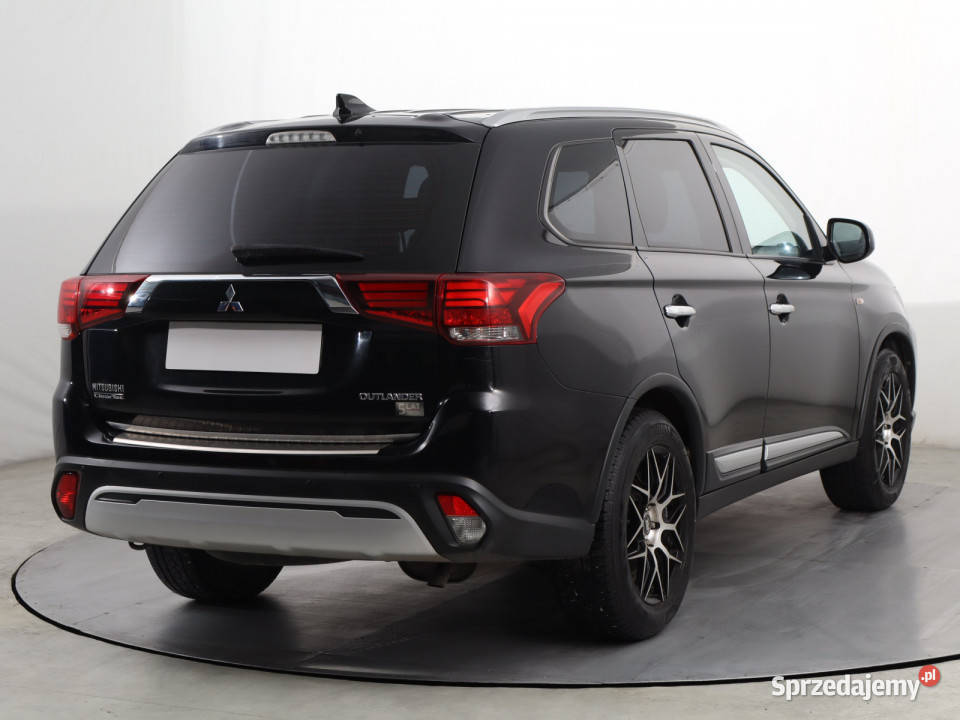 Mitsubishi Outlander 20 światła przeciwmgielne