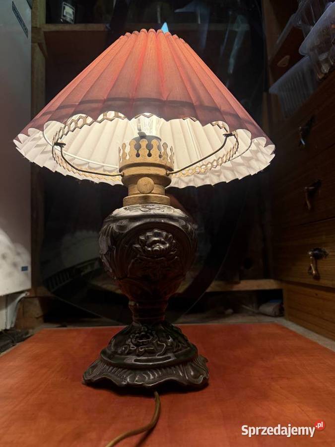 Stara lampka stołowa nocna