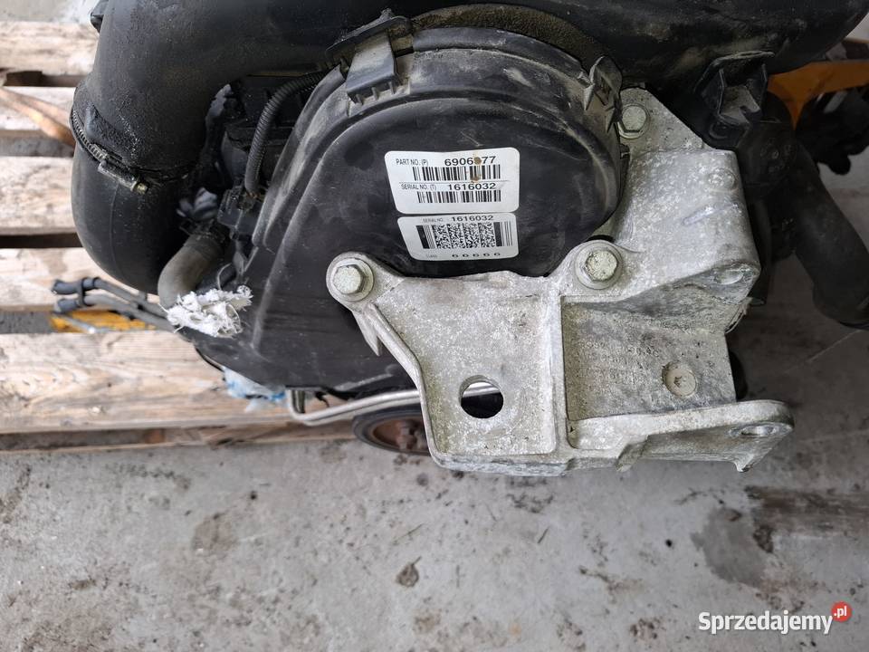 Sprzedam silnik volvo xc70 24 d5 2015r osobowe Narol