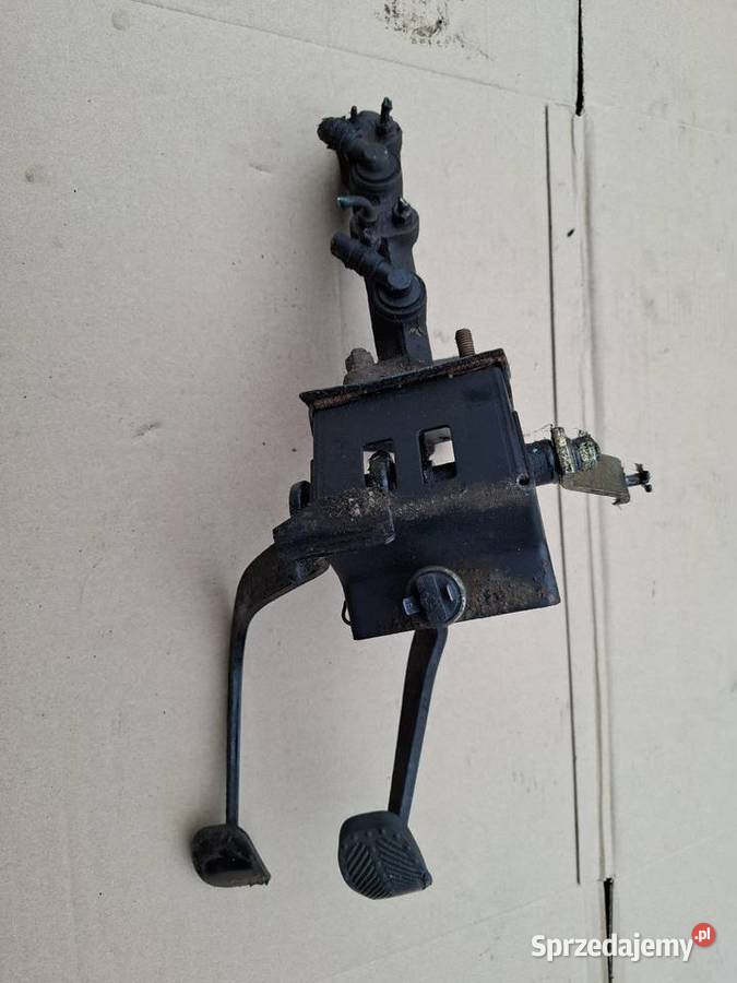 Pedały sprzęgła i hamulca Fiat 126p Maluch Strzelce Opolskie