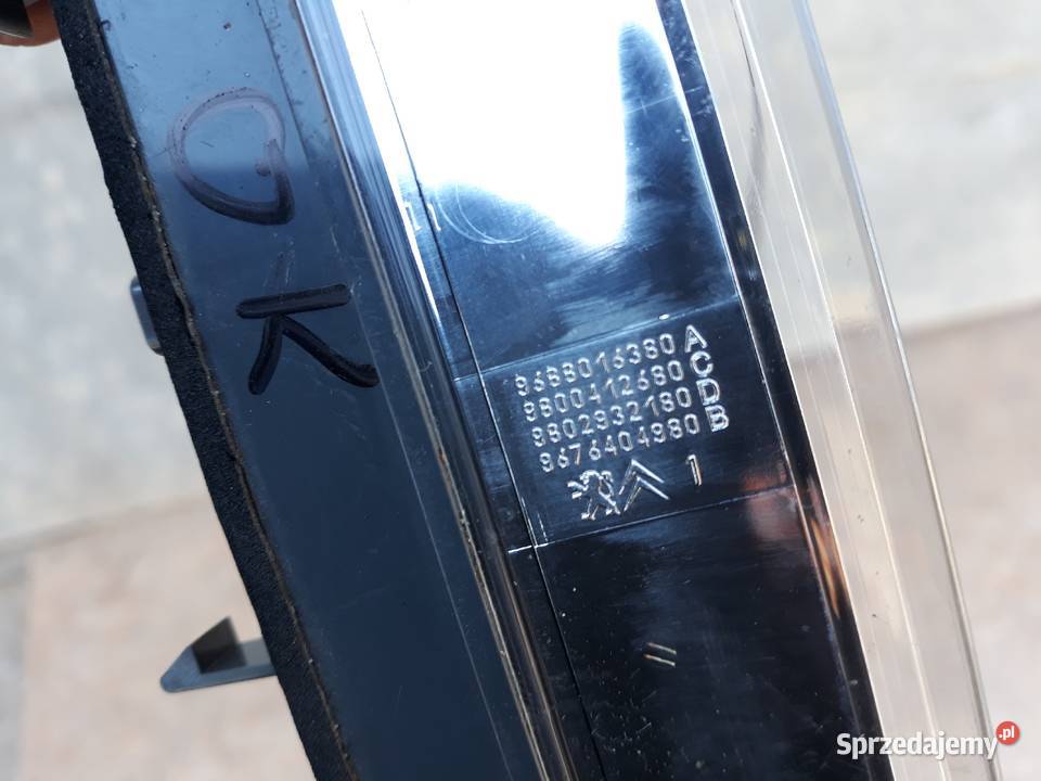PEUGEOT CITROEN TRZECIE ŚWIATŁO STOP 9688016380 osobowe Międzychód