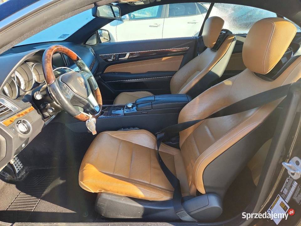 Mercedes Ecoupe E350 C207