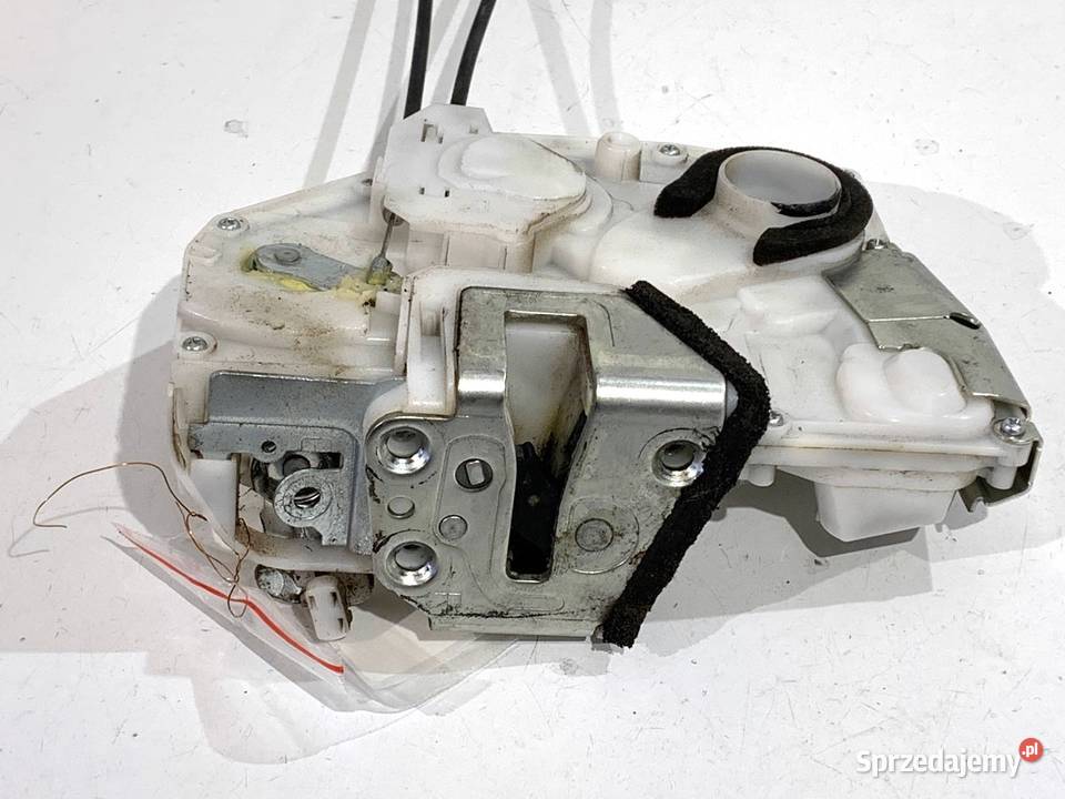 ZAMEK DRZWI PRAWY PRZÓD FIAT SEDICI Crossover podkarpackie sprzedam