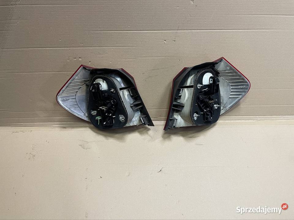 Lampa tył tylna prawa bmw 1 e87 osobowe Szczecin