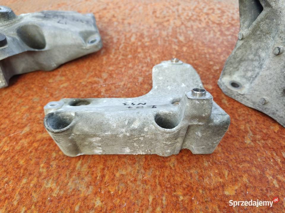 Bmw e87 e90 łapa kompresora klimatyzacji n43 osobowe Aleksandrów Łódzki