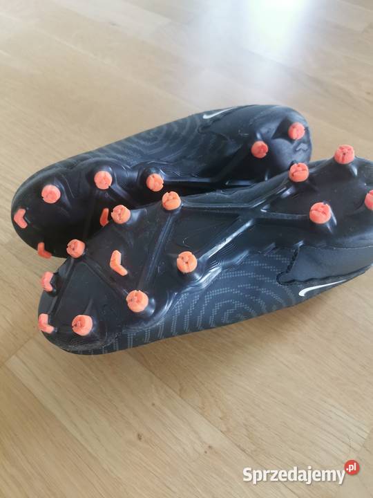 Buty piłkarskie małopolskie Rzezawa