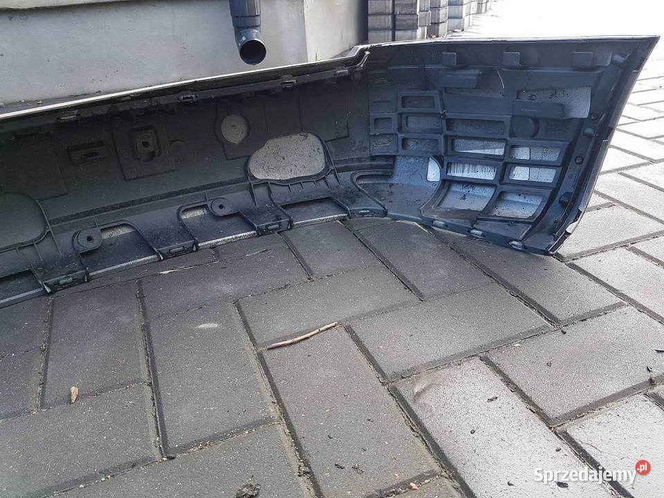 VW CADDY 2K0 2005 2009 ZDERZAK TYL SREBRNY