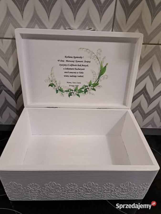 Kuferek komunijny konwalie duży personalizowany Kędzierzyn-Koźle