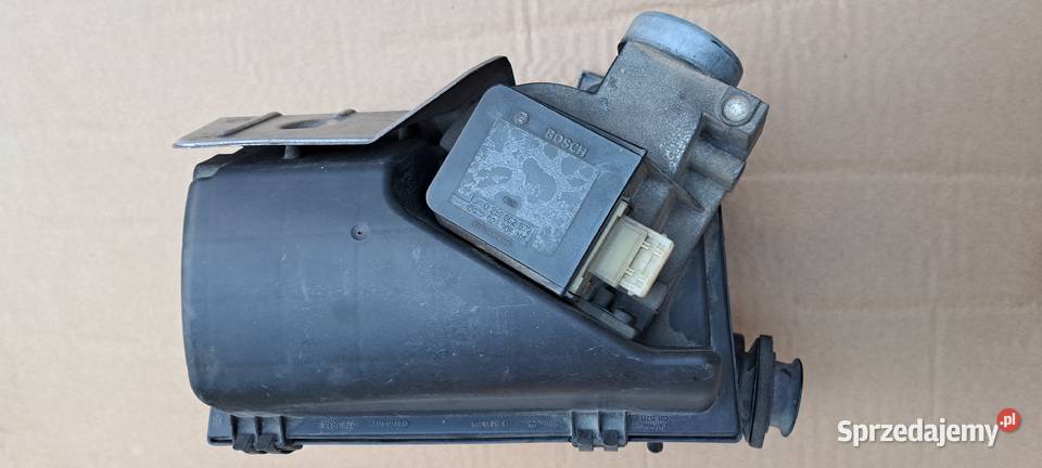 Obudowa filtra powietrza Bosch Audi 80 B4 19 TDI Luzino
